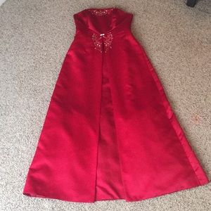 Red prom dress